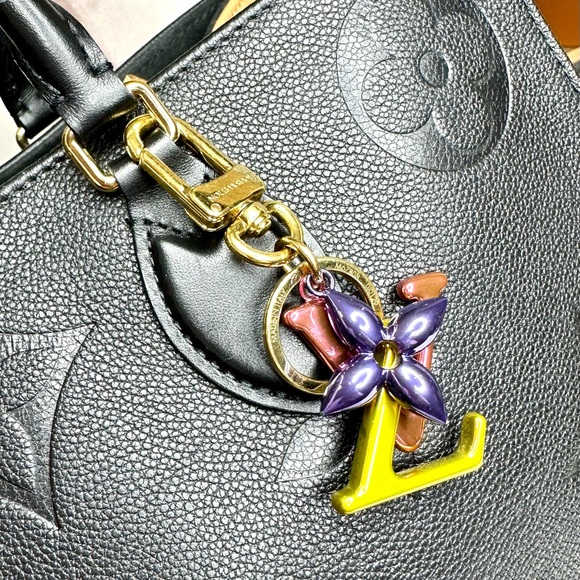 EUC Louis Vuitton Multicolor New Wave Bag Charm Key Holder - Picture 4 of 17